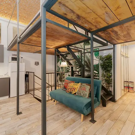 Loft Calandra In Center Апартаменты *