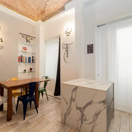 Loft Calandra In Center Апартаменты *