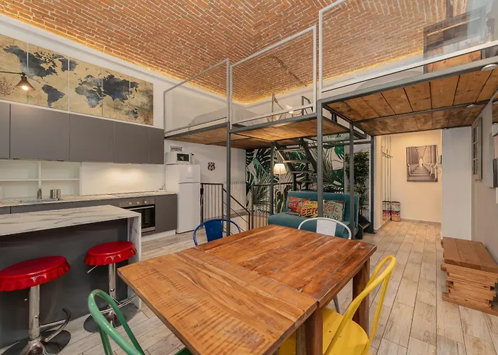 Loft Calandra In Center Daire